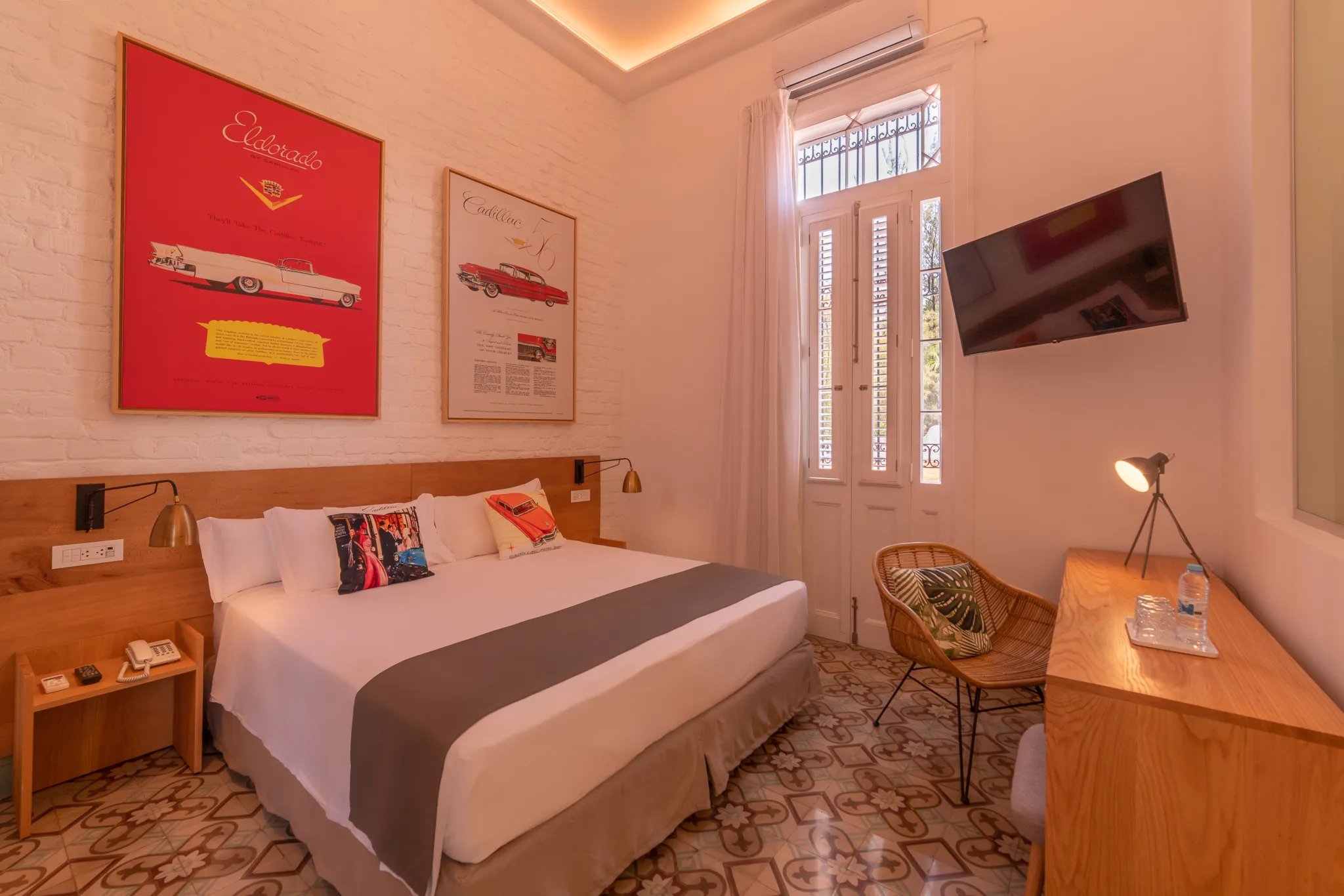 Claxon Hotel — Photo 1
