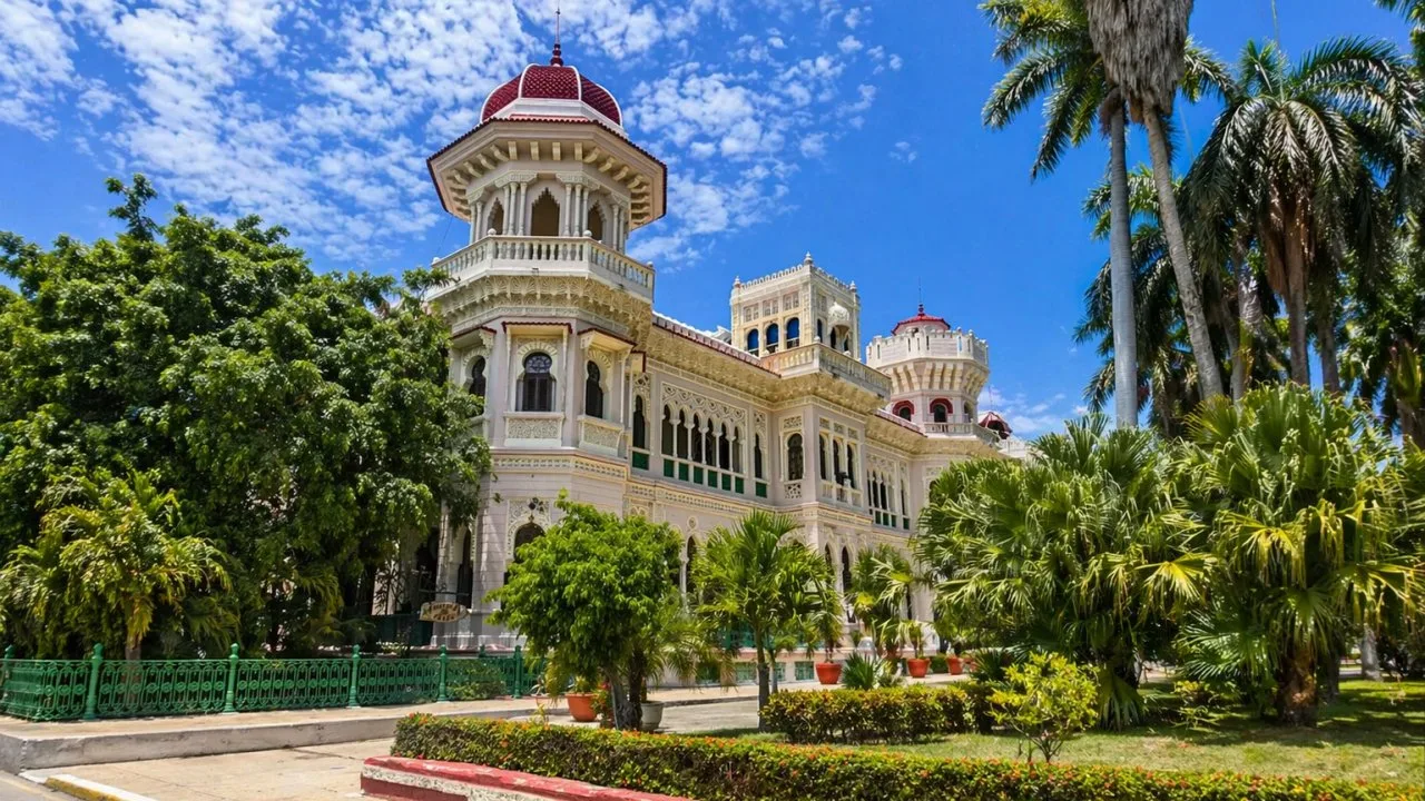 The Pearl of the South, Cienfuegos City Tour — Art & Culture in Cienfuegos (3 of 5)