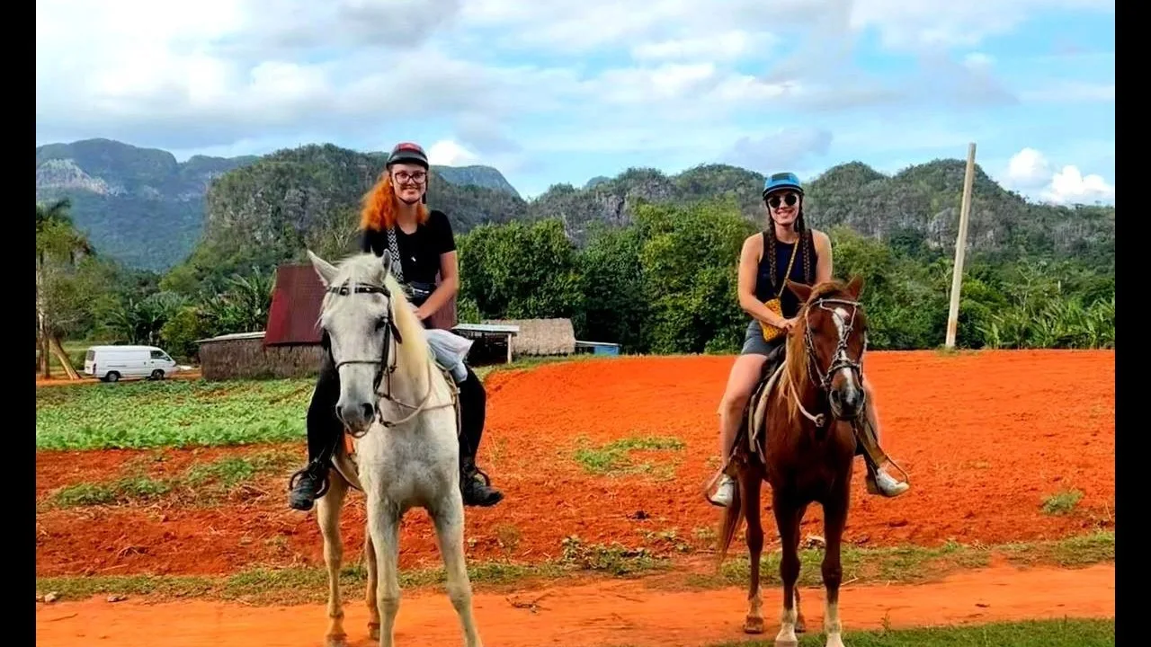 Viñales Horseback Expedition: Valleys, Farms & Community Connections — Nature & Outdoors in Viñales (4 of 4)